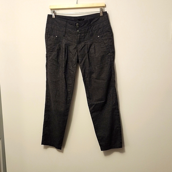 Prana Lizbeth grey zip and 3 button fly outdoor cropped capri pant size 4 - Picture 1 of 10